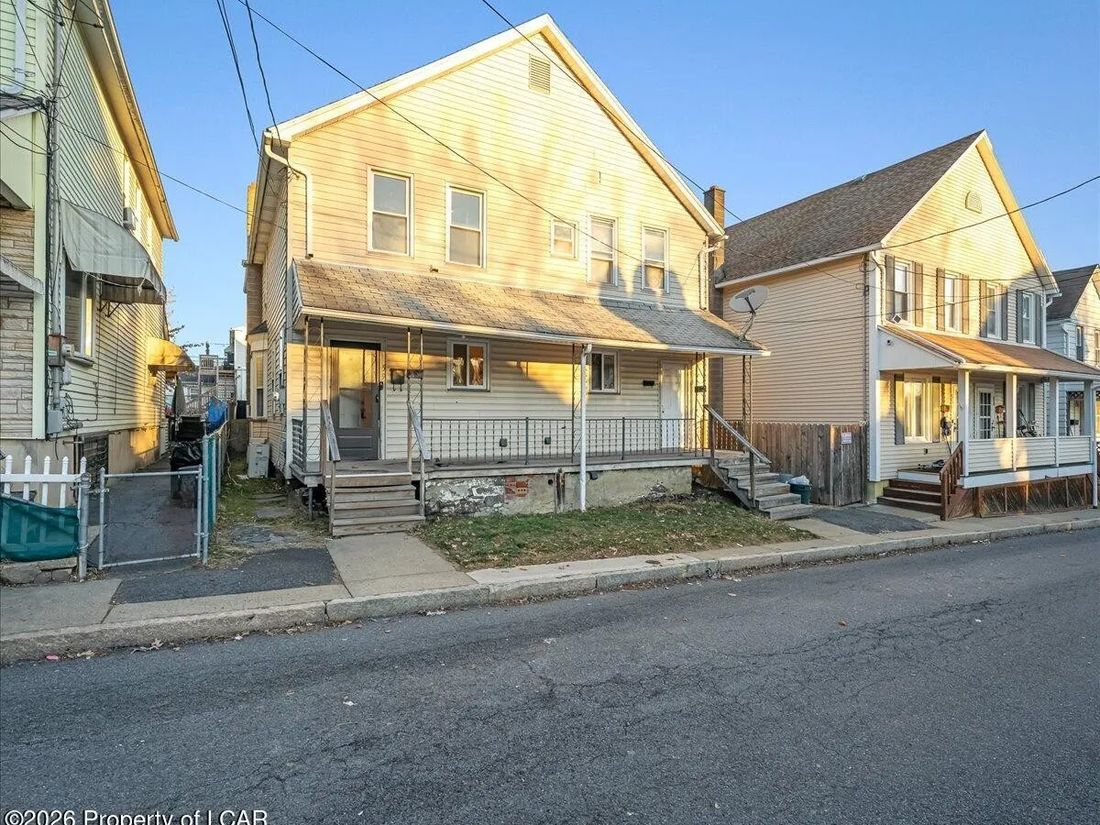 Street view of the Wilkes-Barre, Pennsylvania two-unit and its neighbours